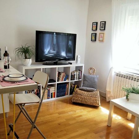 Chic Apartment Zagreb Extérieur photo