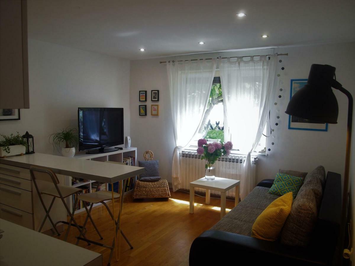 Chic Apartment Zagreb Extérieur photo